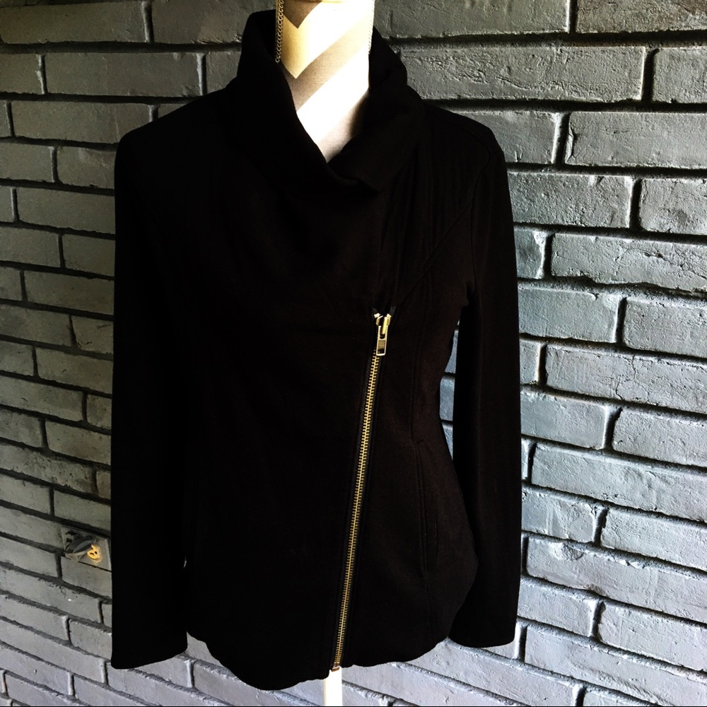 Helmut Lang Black Short Jacket. SZ S